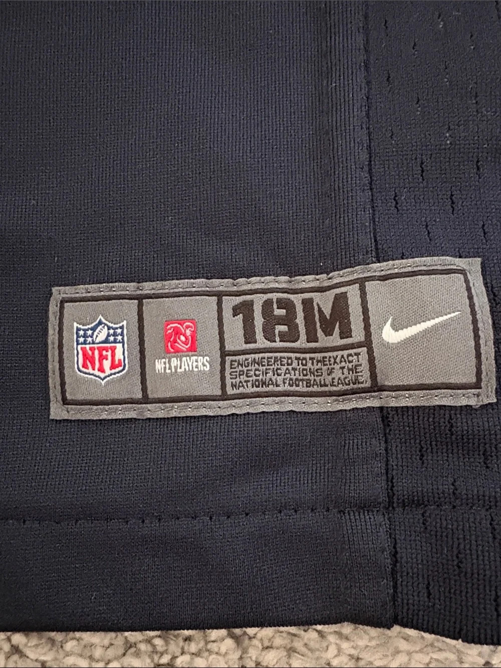 Nike euc smoke